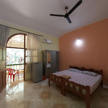Joaquina'S Guest House Calangute Exterior foto