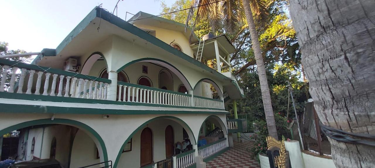Joaquina'S Guest House Calangute Exterior foto